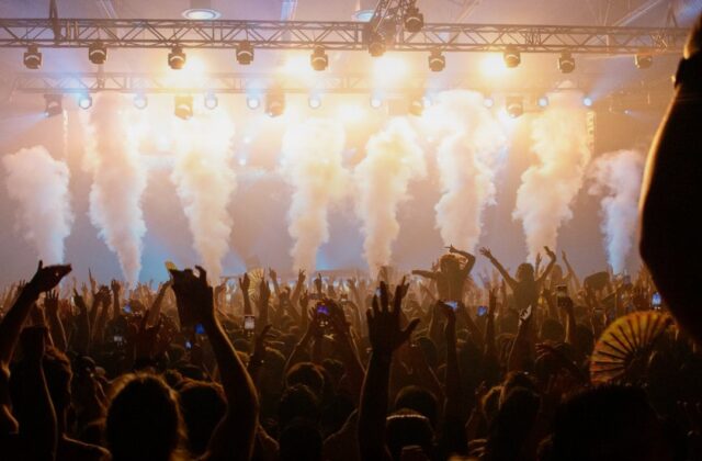 Weekend di musica a Rimini: Caparezza, Negramaro, Donà e gelato