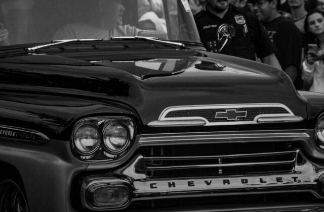Transitalia Marathon, auto d’epoca in transito a Rimini