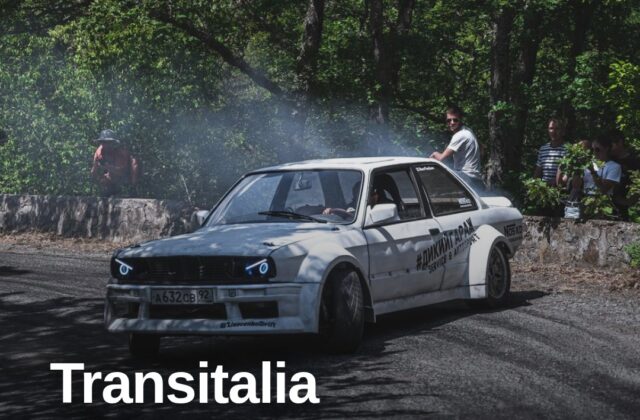 Transitalia Marathon: auto d’epoca in transito a Rimini