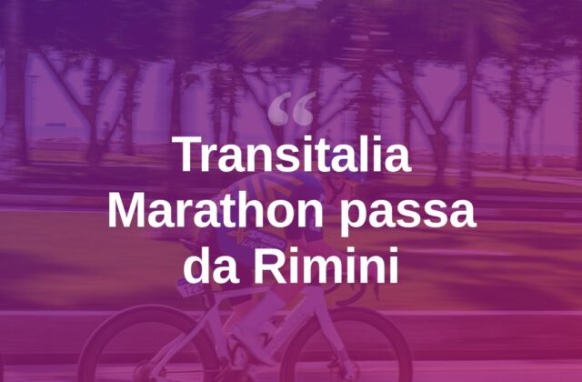 Rimini tappa della Transitalia Marathon, ciclisti in transito in città