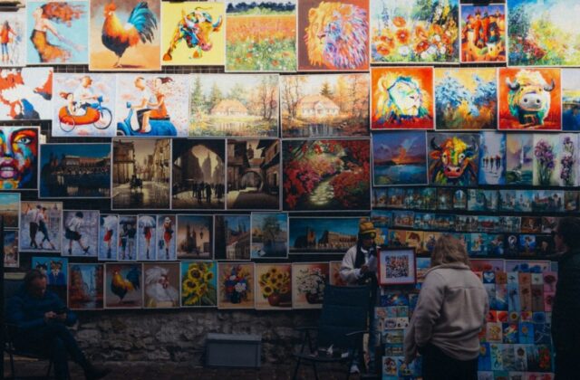 Rimini valorizza i suoi artisti locali con nuove iniziative culturali