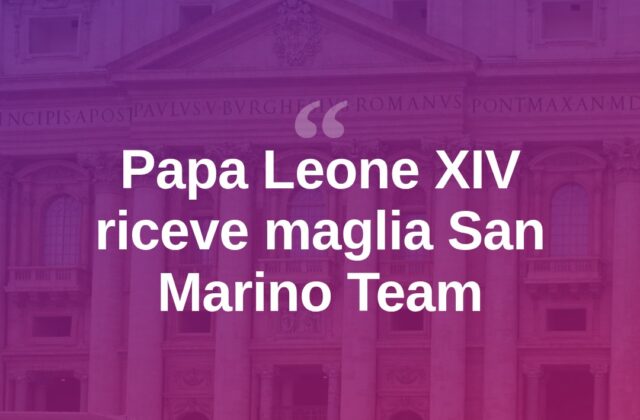 Papa Leone XIV riceve in dono la maglia del San Marino Team