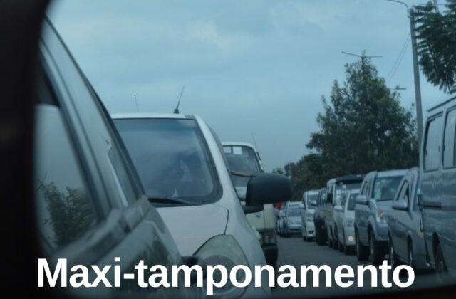 Maxi-tamponamento in autostrada, code al casello riminese