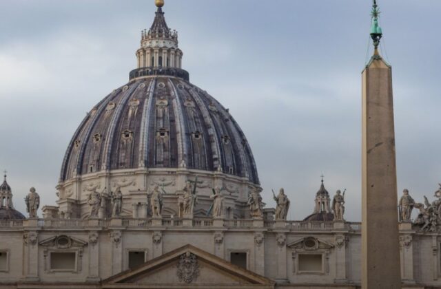 Leone XIV in Cattedrale a Rimini: appello a guarire e camminare uniti