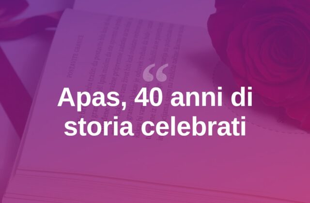 Apas festeggia 40 anni con un libro e un francobollo