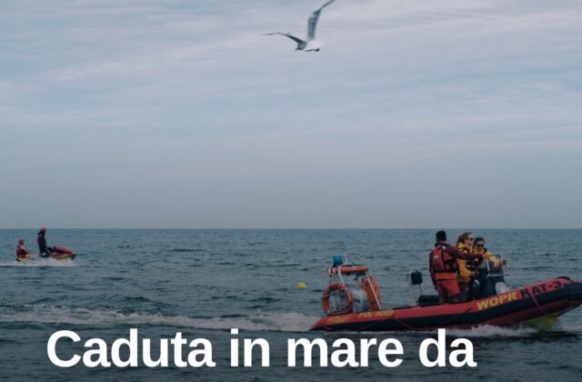 Cade in mare da moto d’acqua in servizio: niente vittima del dovere